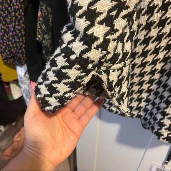 Black and White Houndstooth Pea Coat - Picture 4 of 5